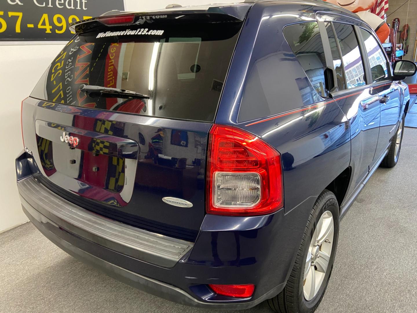 2012 GREY Jeep Compass Latitude 4WD (1C4NJDEB2CD) with an 2.4L L4 DOHC 16V engine, Continuously Variable Transmission transmission, located at 533 S West End Blvd., Quakertown, PA, 18951, (877) 257-4995, 40.343994, -75.303604 - Photo#2